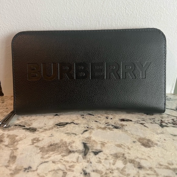 Burberry Wallet - Picture 1 of 9